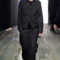 Veste et pantalon baggy hommeYohji Yamamoto collection automne hiver 2010-2011