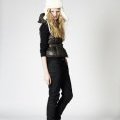 Jeans noir et doudoune IKKS collection femme automne-hiver 2010-2011