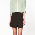 Une chemise studio vert d'eau Zara : tendance printemps-été 2012