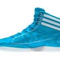 Chaussure 2011 de basket AdiZero de Adidas la chaussure la plus légère au monde