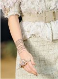 Tatouage éphémère Chanel bracelet