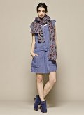 Robe chemise bleue à plis creux 