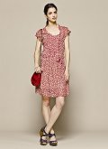 Robe à manches courtes en soie imprimée 