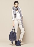 Sac bleu à franges longues 