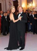 Albert et Charlene, deux tourtereaux très élégants sur la piste de danse !