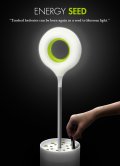 Une lampadaire design et écolo d’Energy Seed