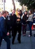 Lady Gaga en soutien-gorge à Perth