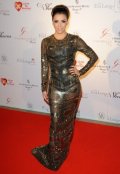 Eva Longoria resplendissante au Global Gift Gala à Paris