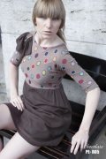 CHOCOLATE, robe marron et imprimée à pois multicolore CHOCOLATE, robe marron et imprimée à pois multicolore (170€)