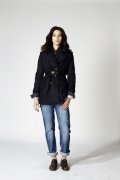 Trench-coat bleu marine et jeans IKKS collection femme automne-hiver 2010-2011