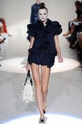 Robe courte Marc Jacobs, collection femme printemps été 2010.