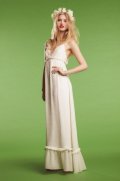 Longue robe blanche à haut triangle collection femme été 2011 Bel Air