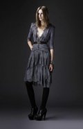 Robe longue decollete collection burberry femme hiver 2011