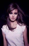 Lindsey Wixson, égérie de Opening cérémony