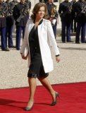 Valérie Trierweiler classique à l’investiture de son compagnon