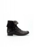 Bottines plates militaires Zara collection chaussures 2010 2011 hiver