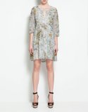 Robe Zara imprimé à fleurs avec longueur asymétrique et manches trois quarts collection Printemps-été 2012 