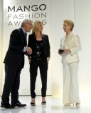 Kate Moss : en total look black pour Mango