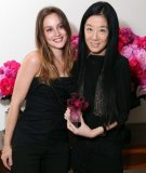 Leighton Meester et Vera Wang présentent le parfum 2011 Vera Wang Love Struck
