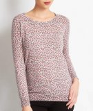 Un pull à imprimé léopard nommé Print