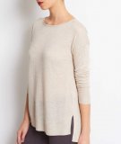 Un pull en maille fine nommé Light