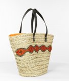 Panier beige grand format avec broderie orange et noir