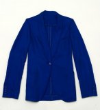 Une veste indigo griffée American Retro chez Monoprix