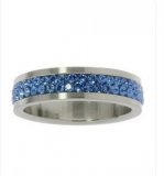 La bague en acier inoxydable en cristal de Swarovski