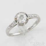 Bague solitaire ancienne de l’époque 1920 platine diamants