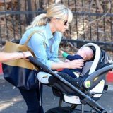 Reese Witherspoon : première sortie avec son petit Tennessee !