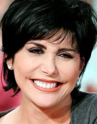 Liane Foly