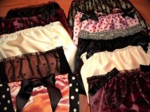 Une sélection de petites culottes rétro par Ariel Corsets