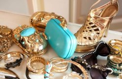 Une collection dorée et colorée « Anna Dello Russo for H&M »