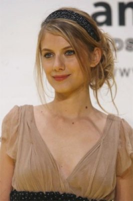 Melanie Laurent nouvelle égérie des parfums Dior en 2011