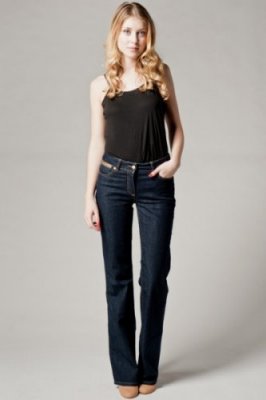 Jeans brut jambe flare