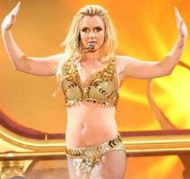 Britney Spears dans la peau de Cléopâtre