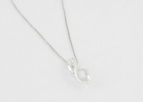 Collier argent massif pendentif croisé Silverinparis Tendance 2011