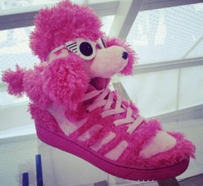 Baskets Pink Poodle Jeremy Scott pour Adidas Originals