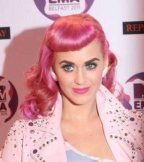 Katy Perry en rose bonbon !