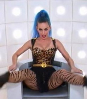 Katy Perry : provocatrice au Grand Journal