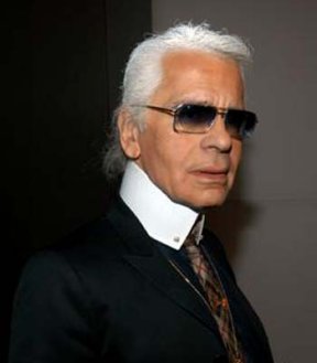 Karl Lagerfel devient Commandeur de la Légion d'honneur