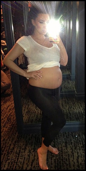 Kim Kardashian, enceinte : la preuve !