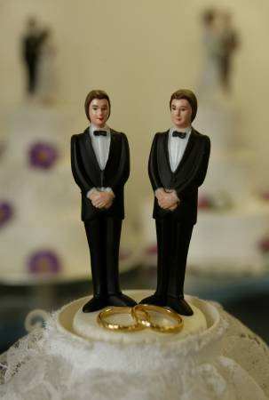 Légalisation du mariage gay prévue pour 2013 en France