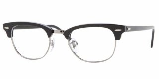Lunettes de vue Ray-Ban clubmaster.