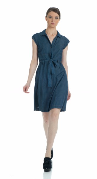 Robe chemise en denim Caroll printemps-été 2011