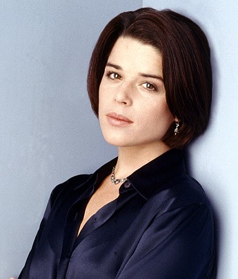 Neve Campbell