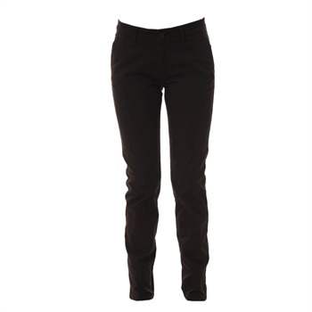 Slim stretch à pattes classiques Nathalia Gab Ily Tendance hiver 2012