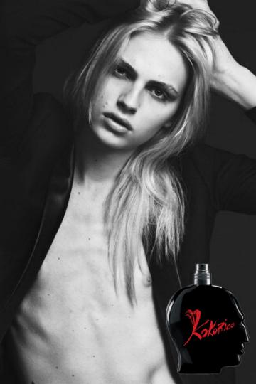 Andrej Pejic posant pour le parfum « Kokorico » de Jean-Paul Gaultier