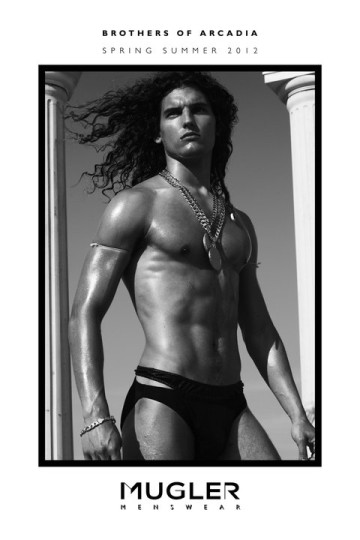 Brothers of Arcadia film de promotion de la collection homme automne-hiver 2011 Mugler