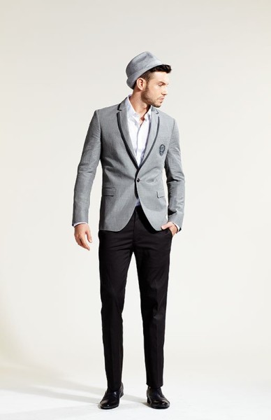 Ensemble veste, pantalon, chemise trois tons IKSS Homme 2011 collection printemps-été